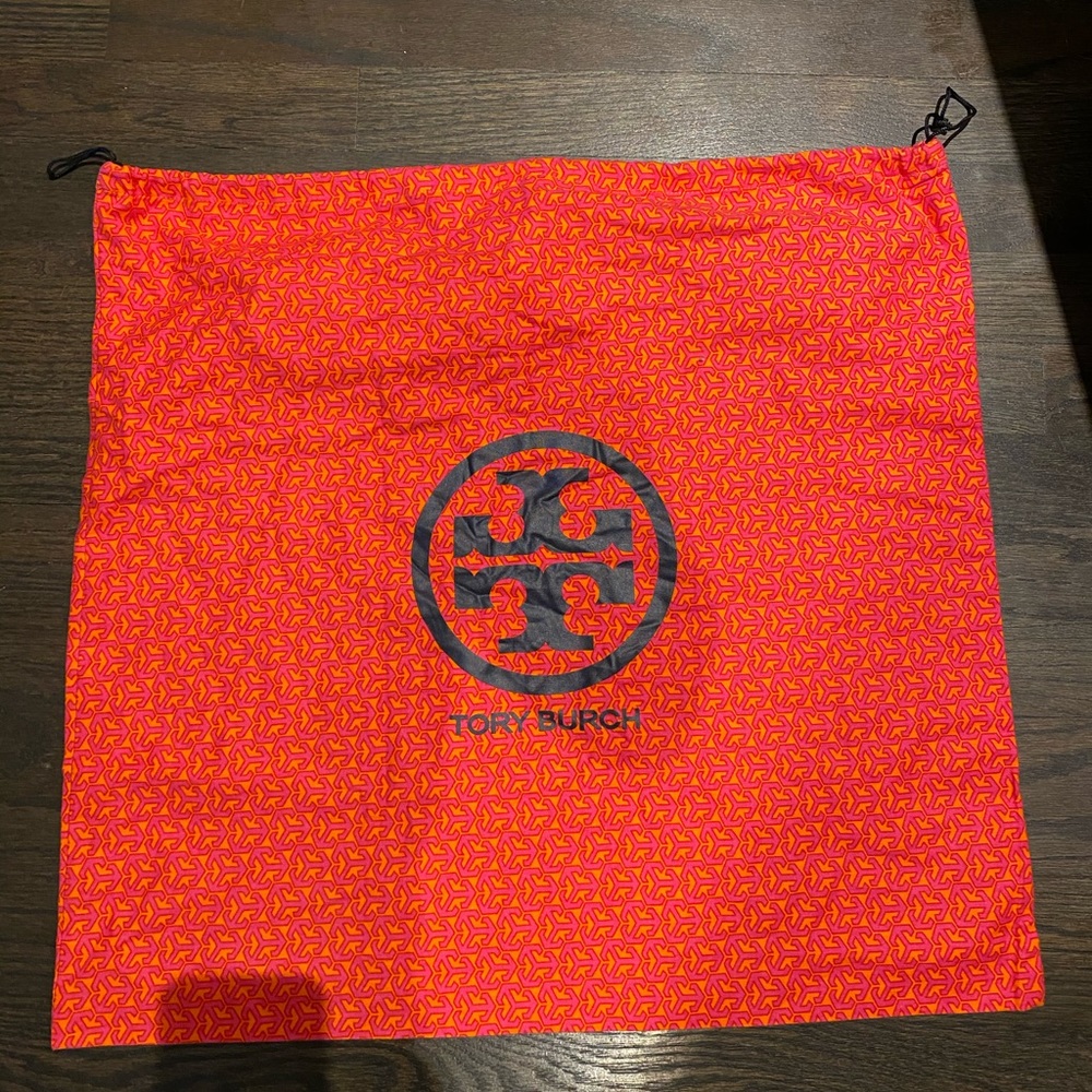 Tory Burch Dust Bag Set